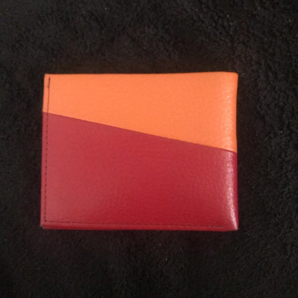 Bundle of Wallets - Picture 5 of 6